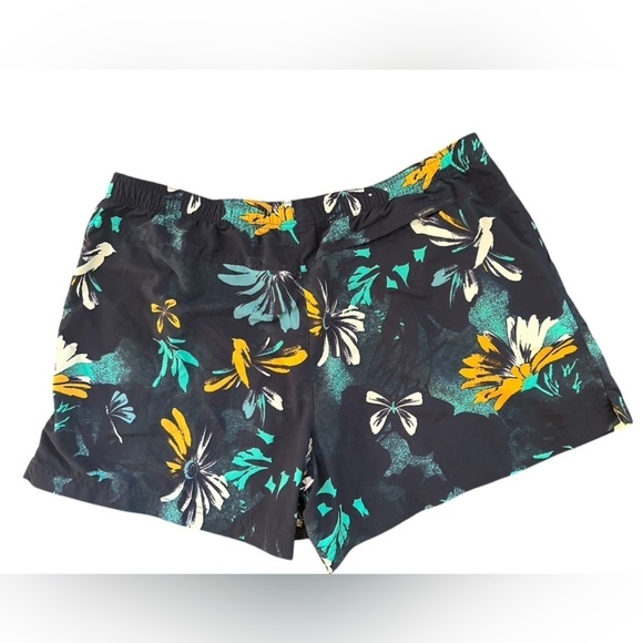 Columbia Sandy River II women’s shorts size XXL floral bird print navy - Picture 8 of 8